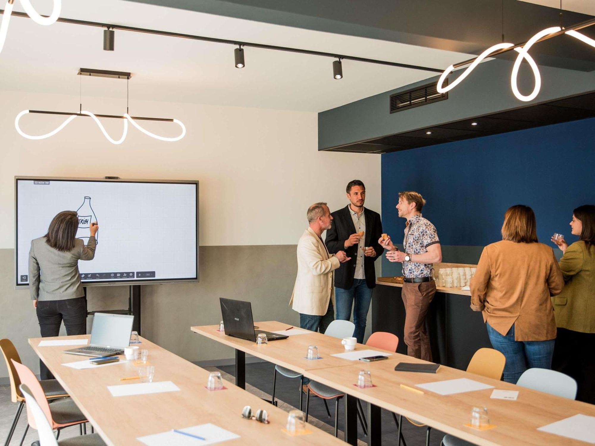 Tribe Carcassonne Hotel Ngoại thất bức ảnh